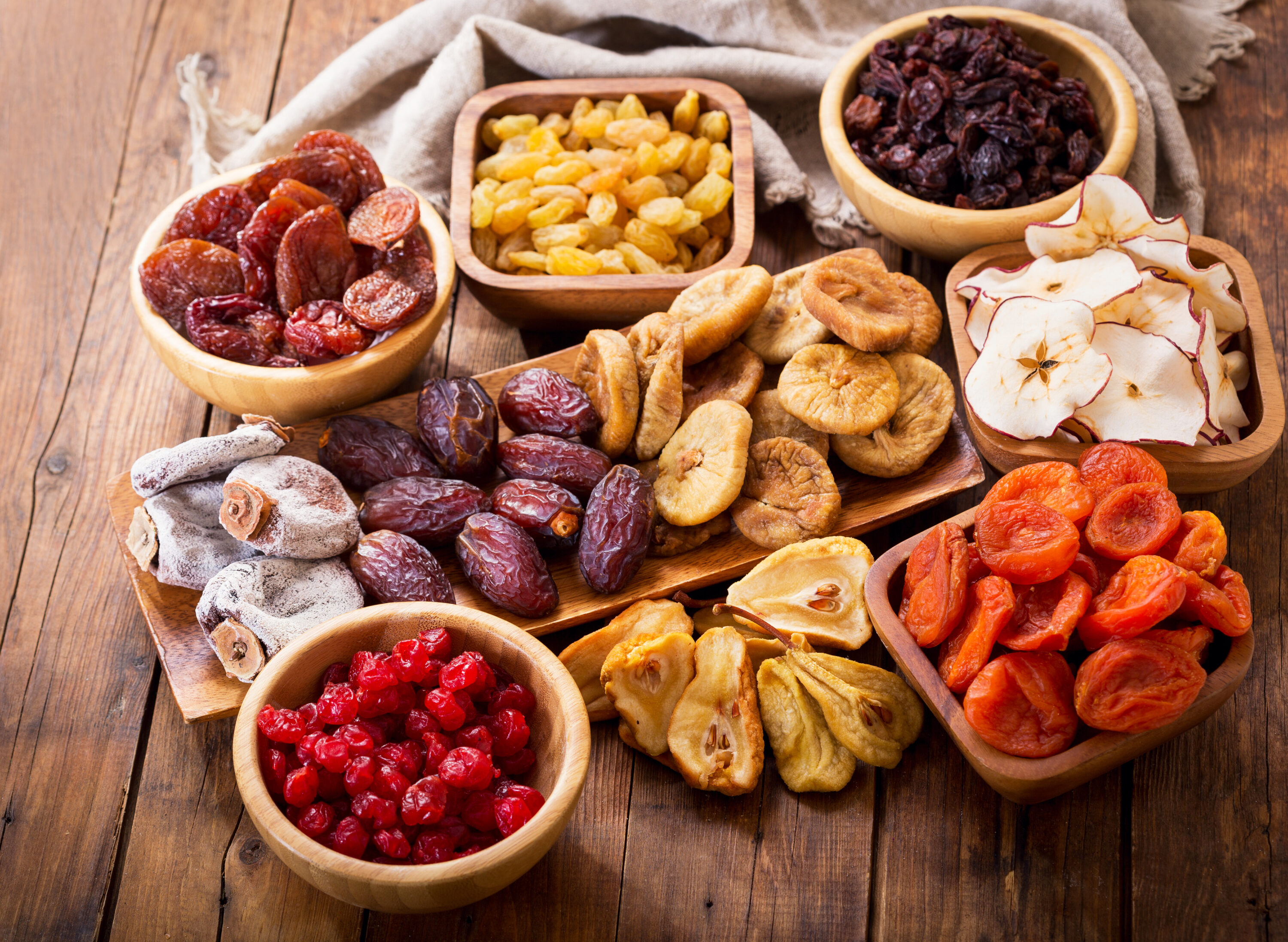 dried-fruits-&-berries